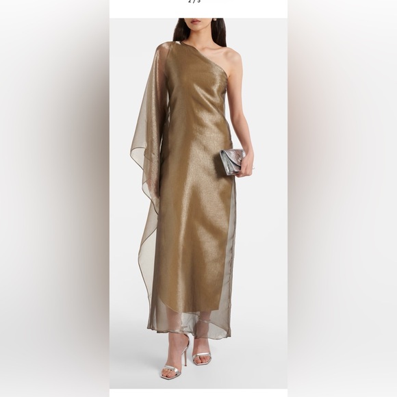 Taller Marmo Dresses & Skirts - TALLER MARMO
Betsy one-shoulder fil coupe’ maxi dress. Platinum.